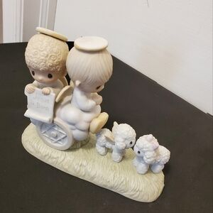 Vintage Precious Moments 1979 E2801 Jesus is Born Angels Chariot Sheep H…